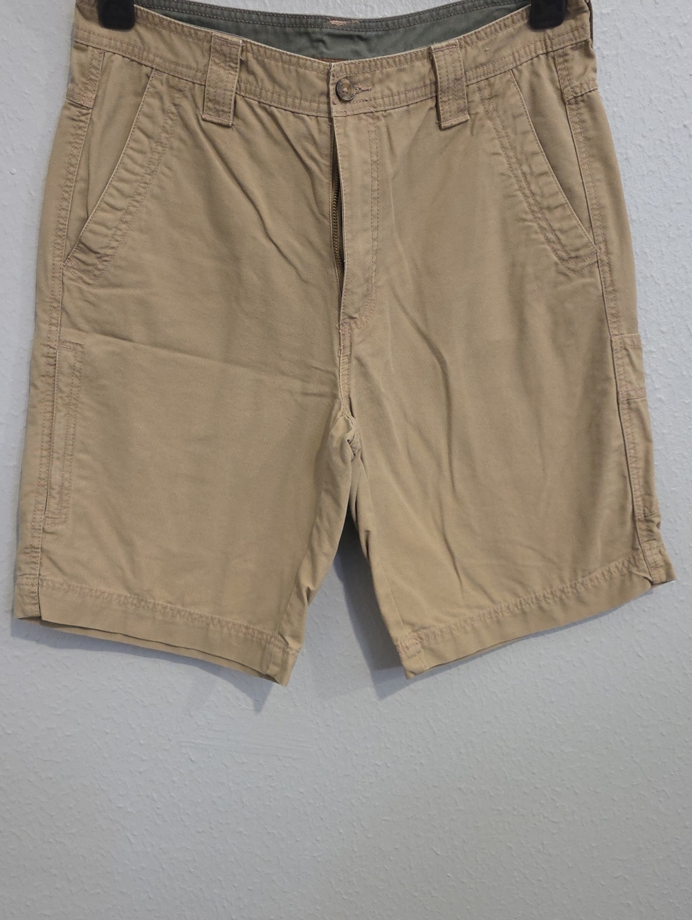 Outdoor Life Men's Tan Flat Front Shorts
